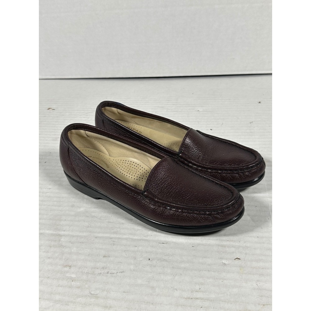 SAS Womens Burgundy Pebbled Leather Tripad ComfortLoafers Made in USA Size 6.5 S